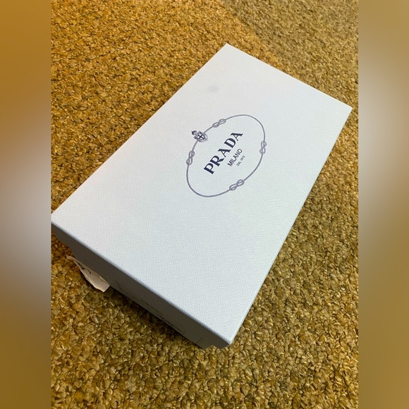 Prada sandals in the color yellow size US 8 (UK 39) - Picture 4 of 4